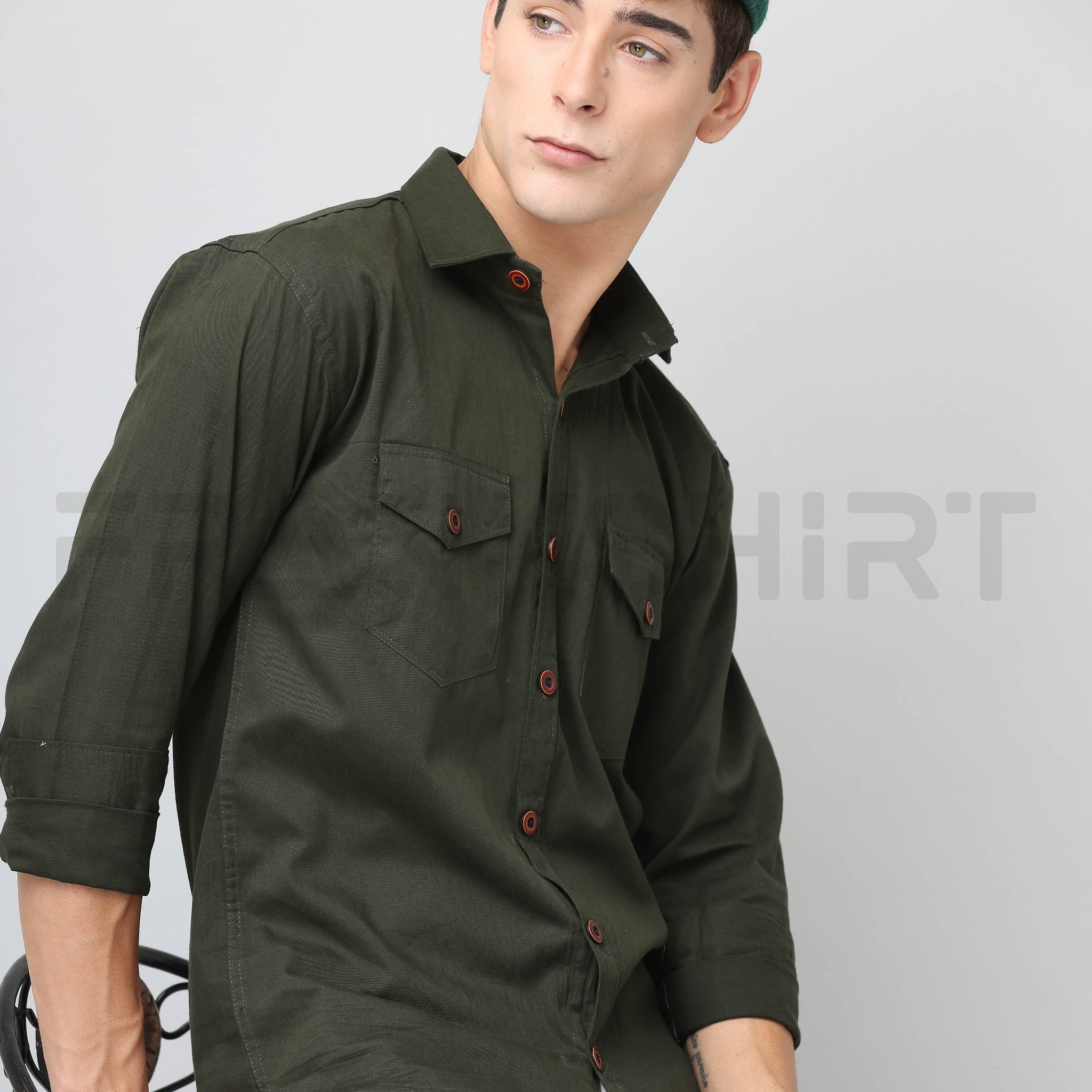 Frankshirt Double Pocket Bottle Green Solid Tailored Fit Cotton Casual Shirt for Man